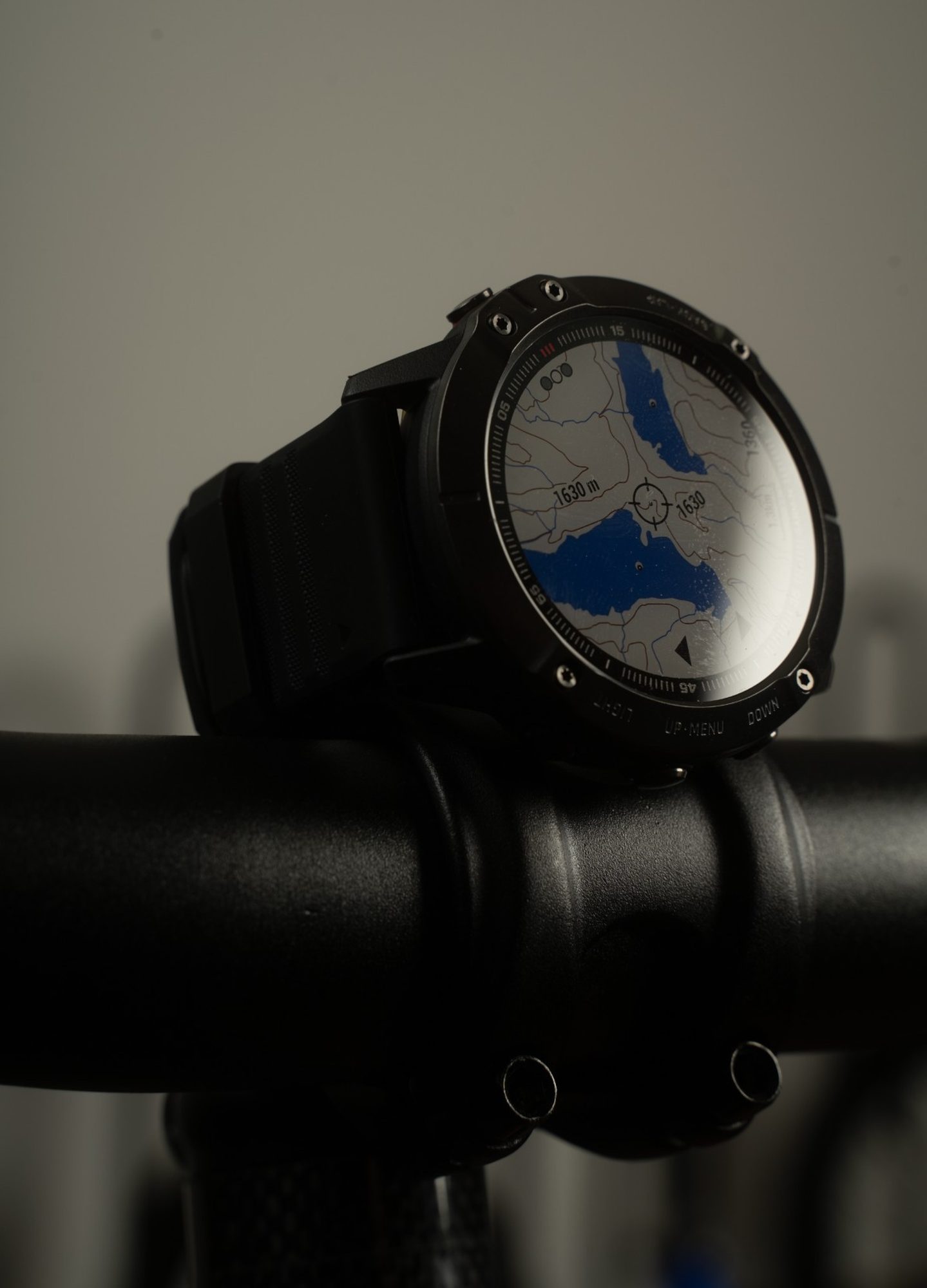 GPS watch product detail — RAW