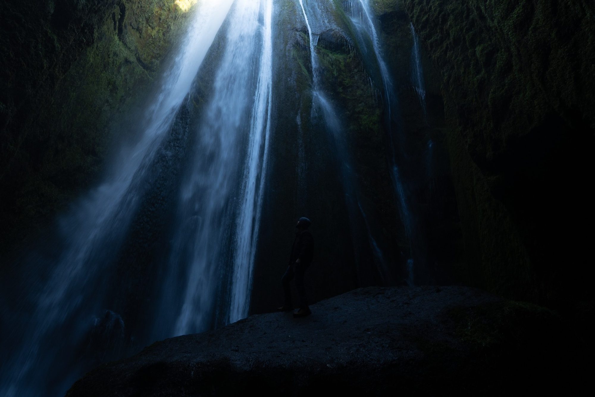 Waterfall — RAW capture